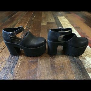 Windsor Smith - Horror - 6/37